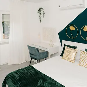  Apartamento Alegria 79 - Fabulous 3 Bedroom House