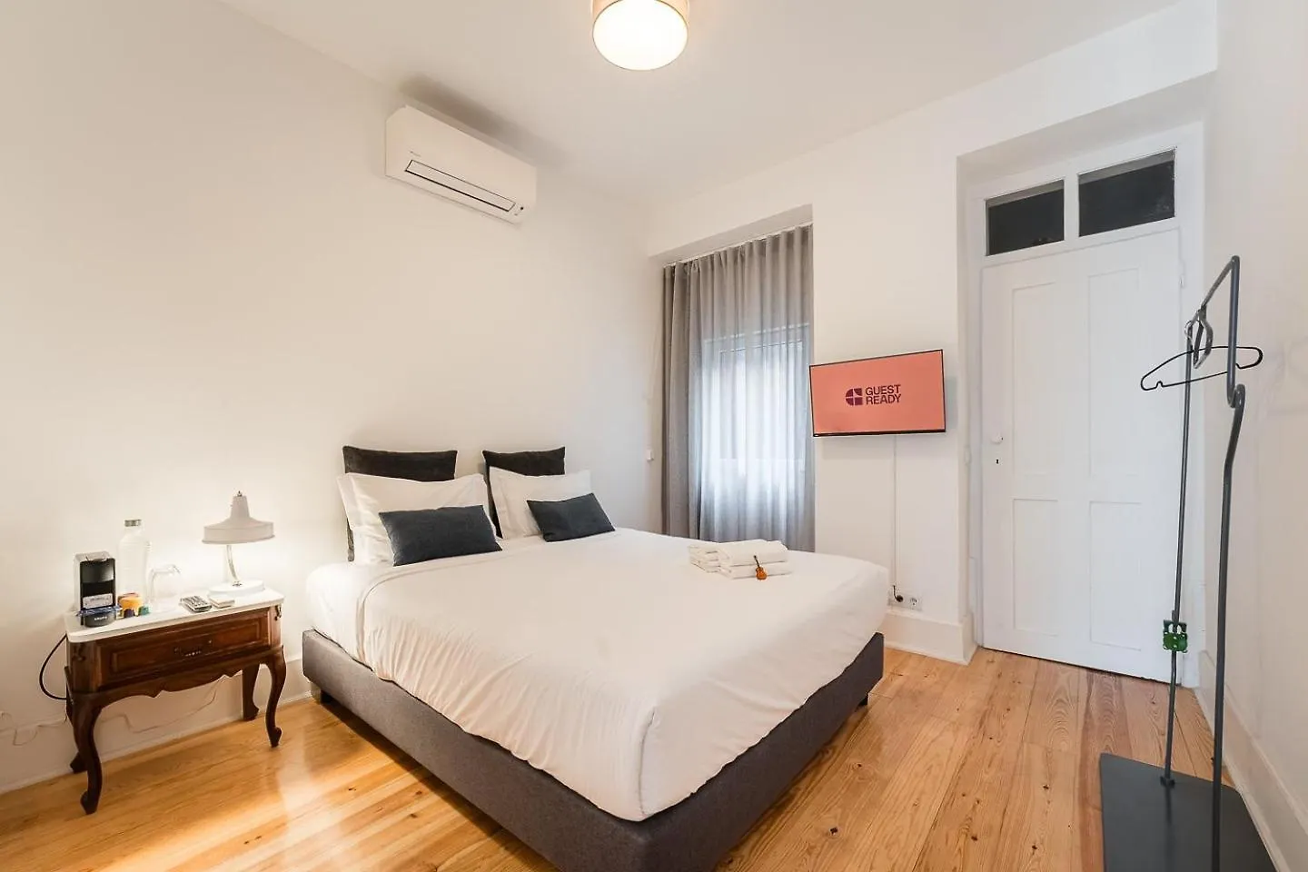 Guestready - Zaza Guest House Κοΐμπρα 0*,