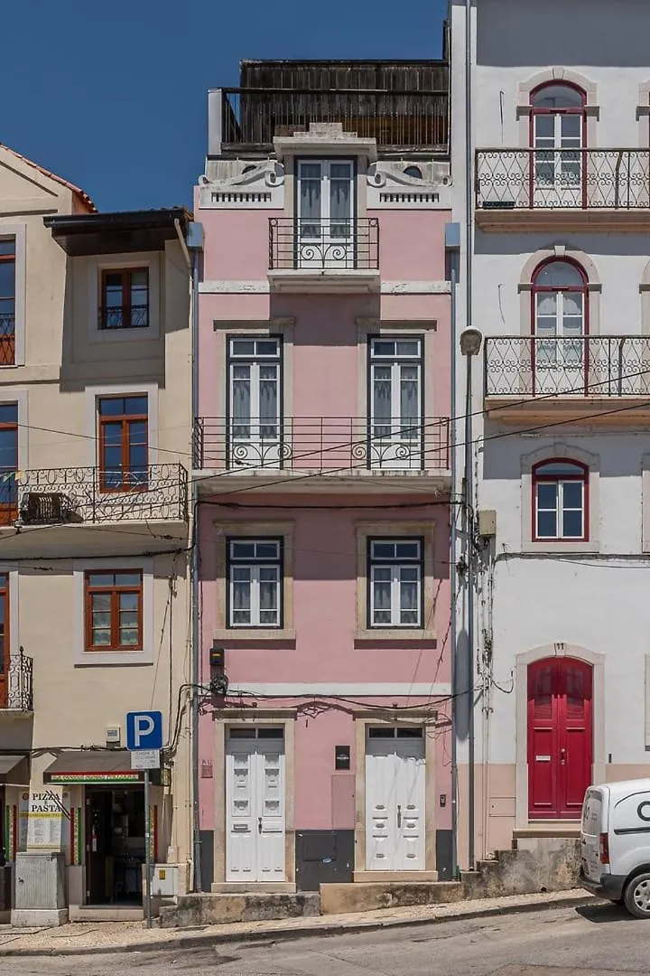 Guestready - Zaza Guest House Coimbra 0*,